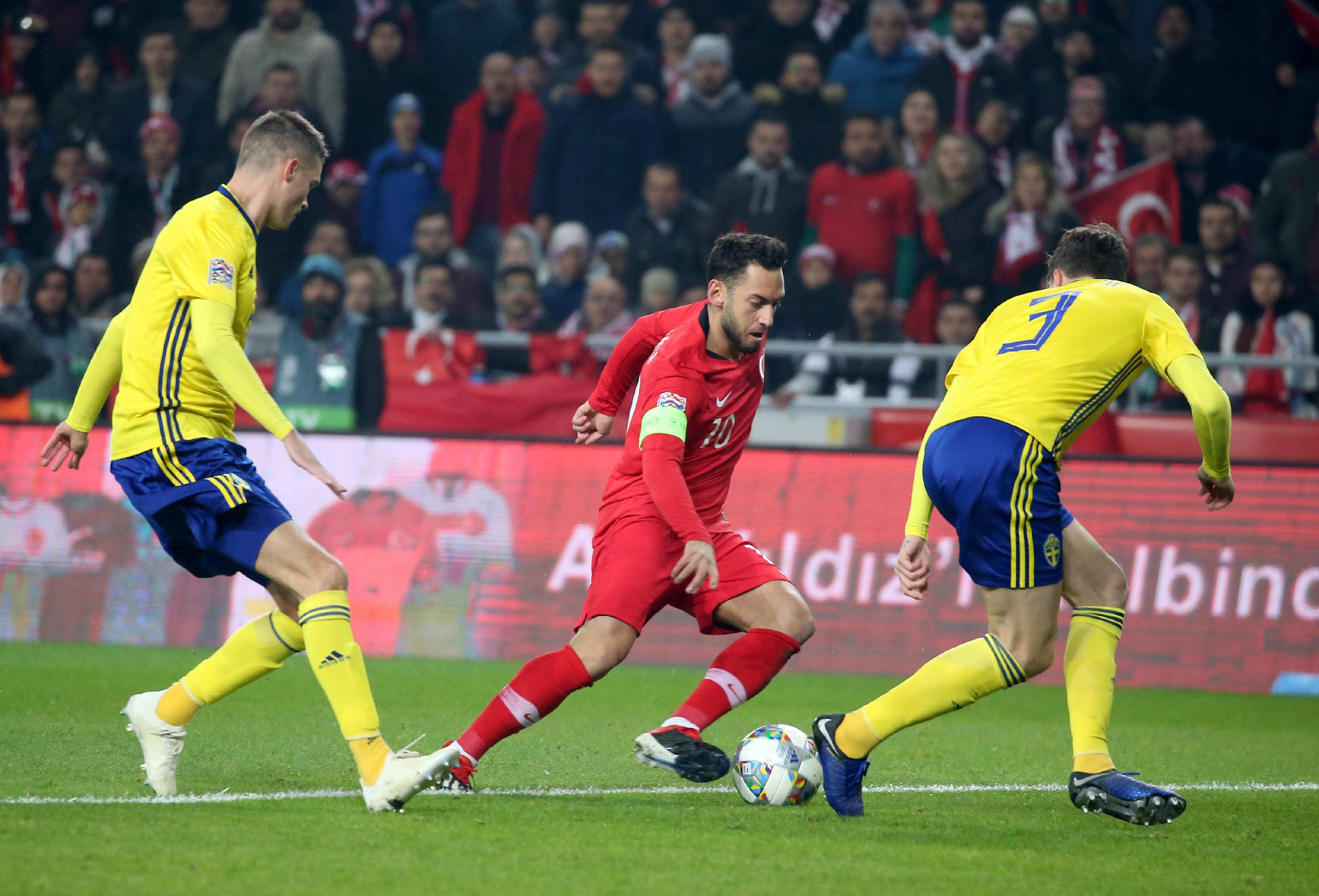 考虑到詹姆 考虑到詹姆